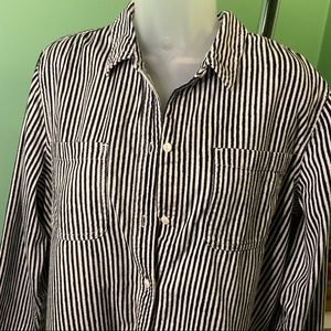Madewell long sleeve black and white striped butto